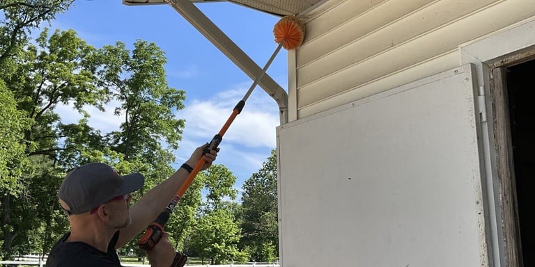 SpinAway vs. Cobweb Duster: Which is Best to Remove Spider Webs?